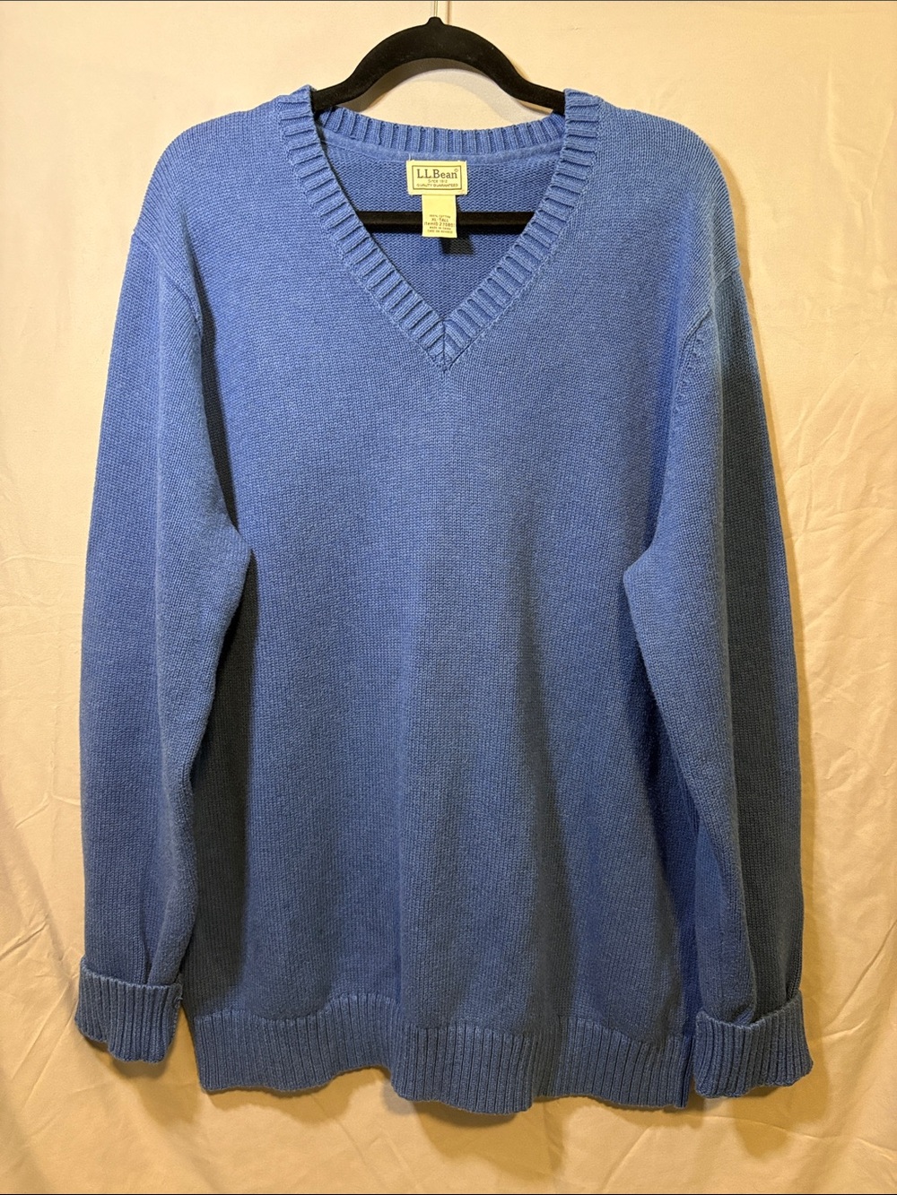 L.L. Bean Cotton Men's Cornflower Blue V-Neck Sweater